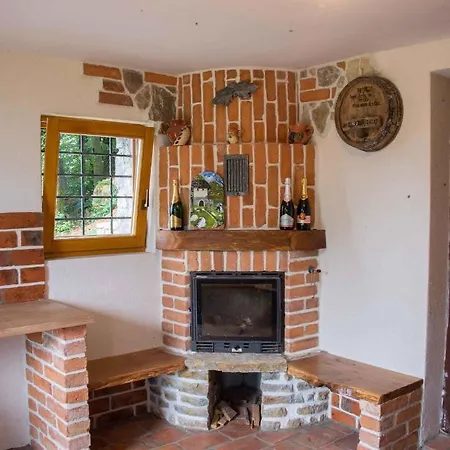 Apartment In - Dolenjska Bela Krajina Unter- Weisskrain 35158 *